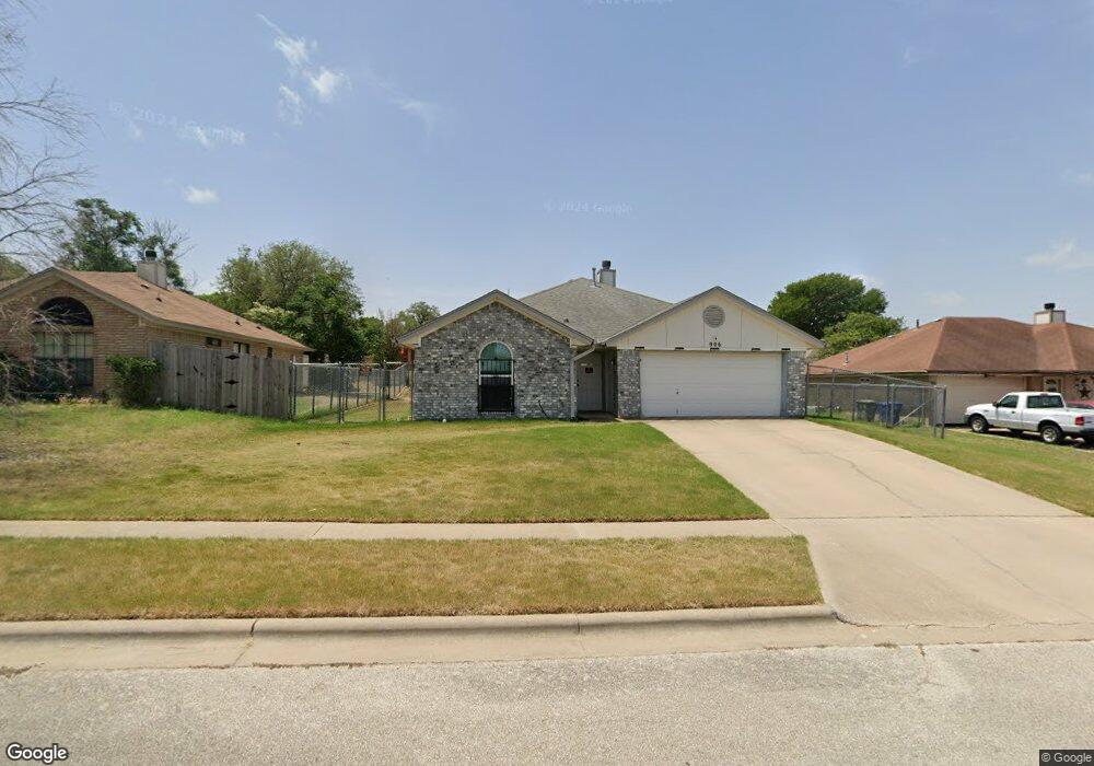 906 Whirlaway Dr, Copperas Cove, TX 76522 - photo 1