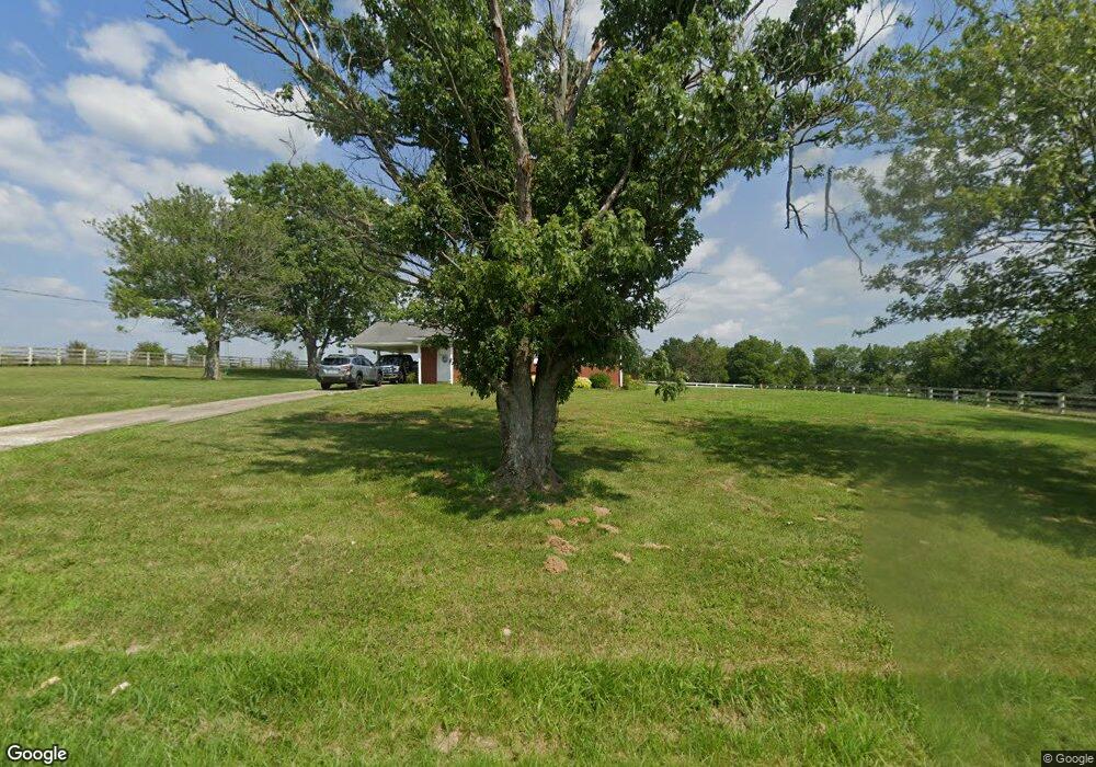 195 Davenport Rd, Harrodsburg, KY 40330 - photo 1