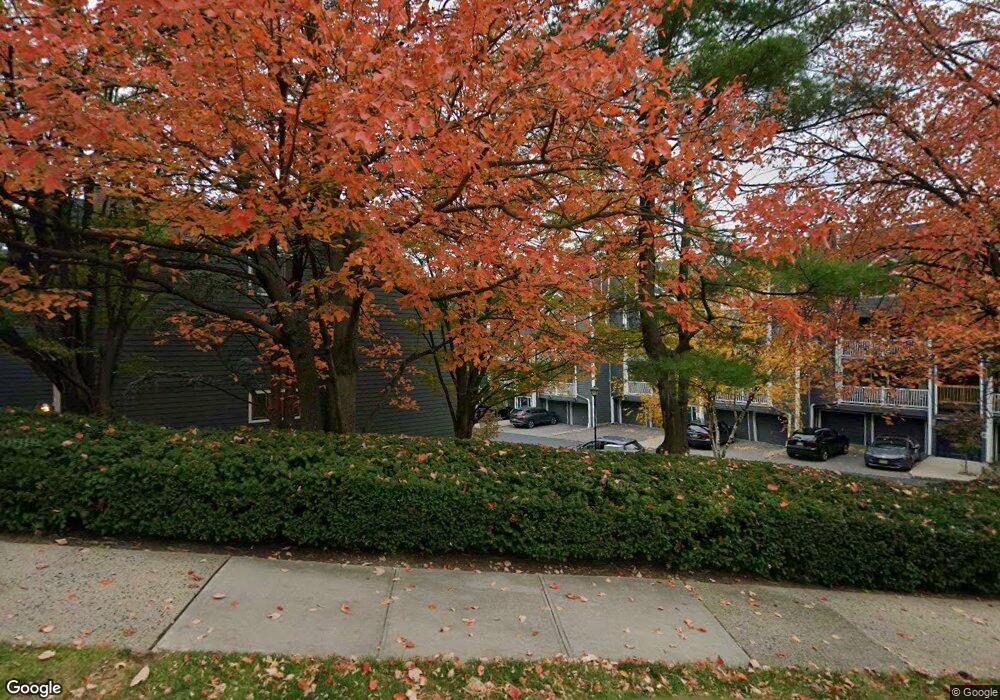 6B Triumph Ct, East Rutherford, NJ 07073 - photo 1