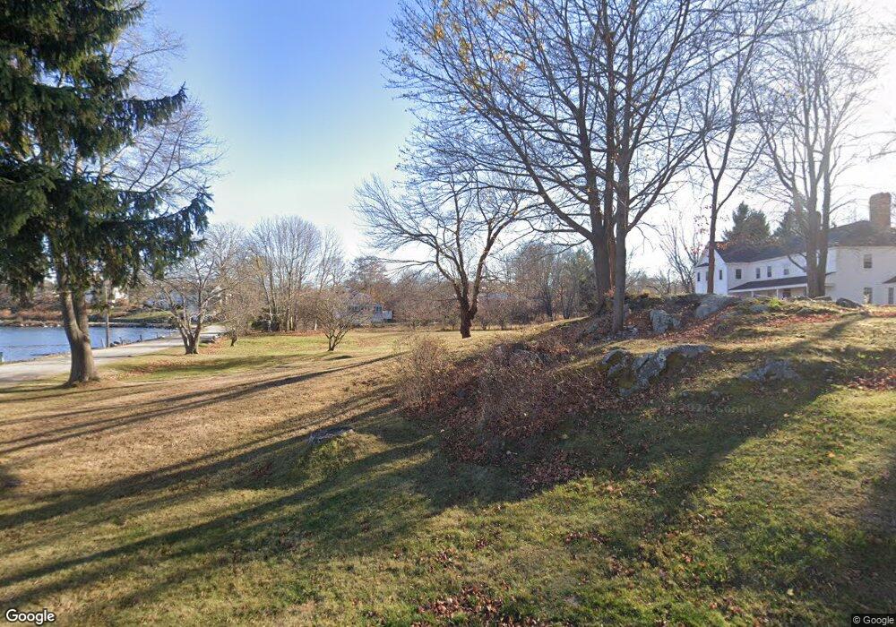 56 Oliver St, New Castle, NH 03854 - photo 1