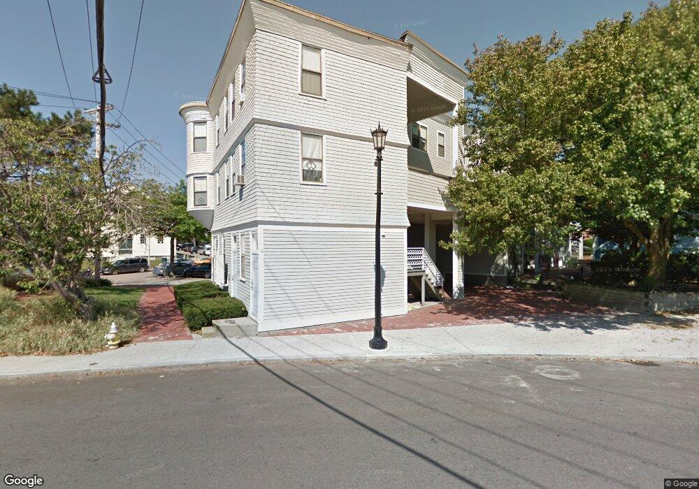 46 Marlborough St, Newport, RI 02840 - photo 1