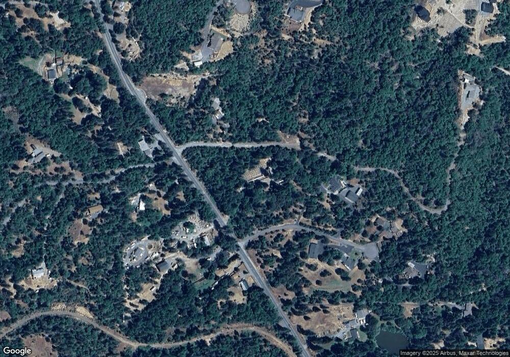 140 Lauer Way, Grants Pass, OR 97526 - photo 1