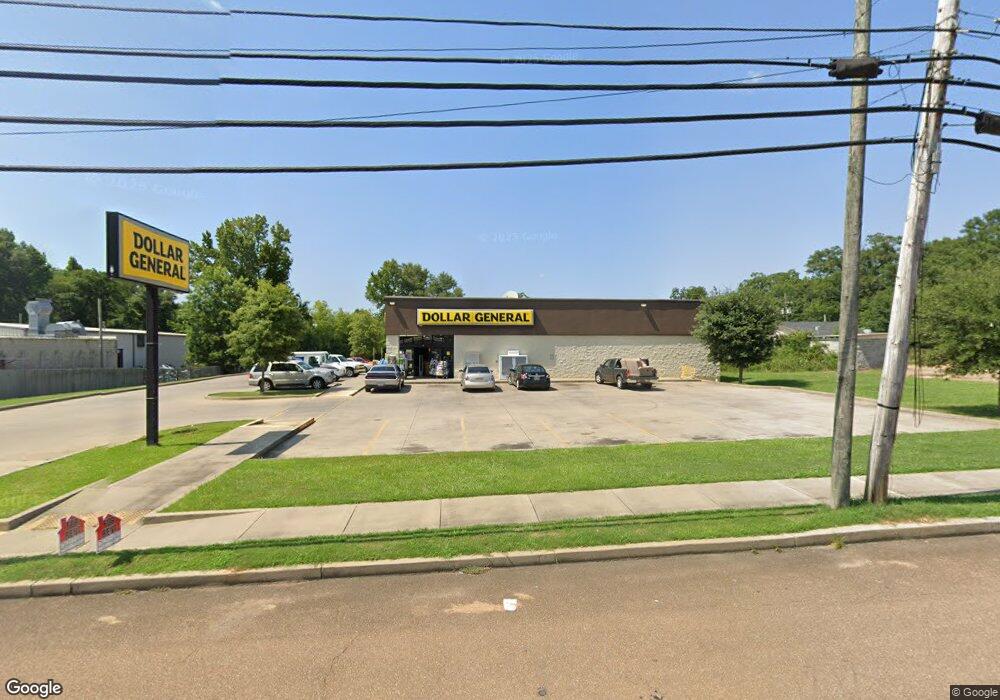 509 Pearl River Ave, McComb, MS 39648 - photo 1