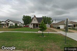 211 N Main St, Thomas, OK 73669