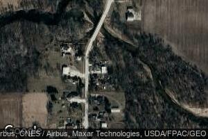 25034 Johnsons Mill Rd, Waucoma, IA 52171