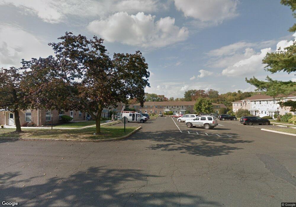 29 Donovan Ct, North Wales, PA 19454 - photo 1