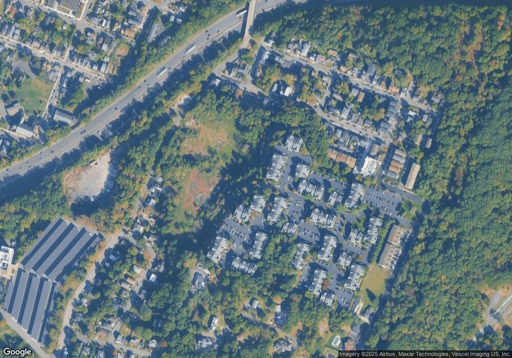 77 Boulder Run Rd, Paterson, NJ 07501 - photo 1