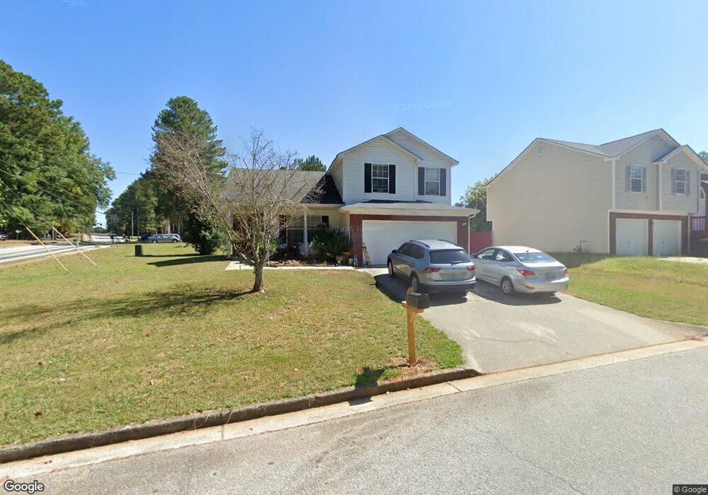 2190 Clayton Ridge, Lithonia, GA 30058 - photo 1