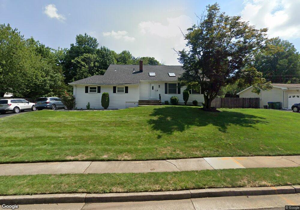 10 Crestmont Ave, Edison, NJ 08820 - photo 1