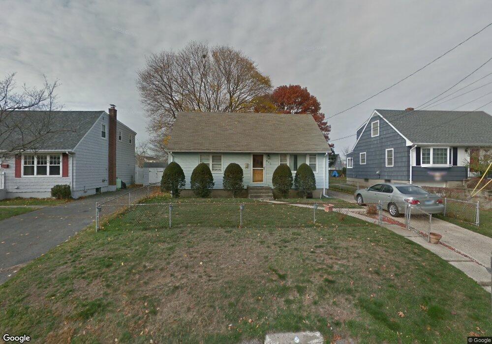 415 2nd Ave, Stratford, CT 06615 - photo 1