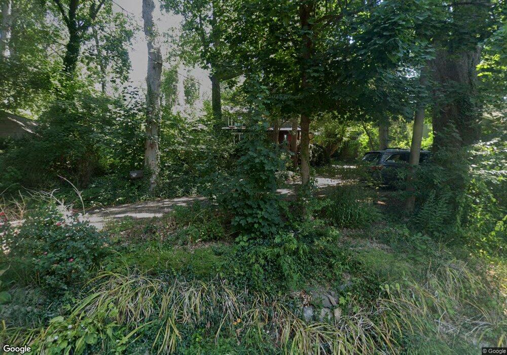 10 Edgewood Dr, Glen Head, NY 11545 - photo 1