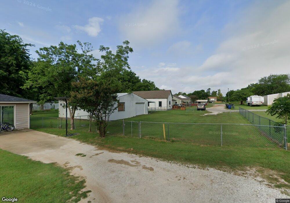 1822 W Bond St, Denison, TX 75020 - photo 1