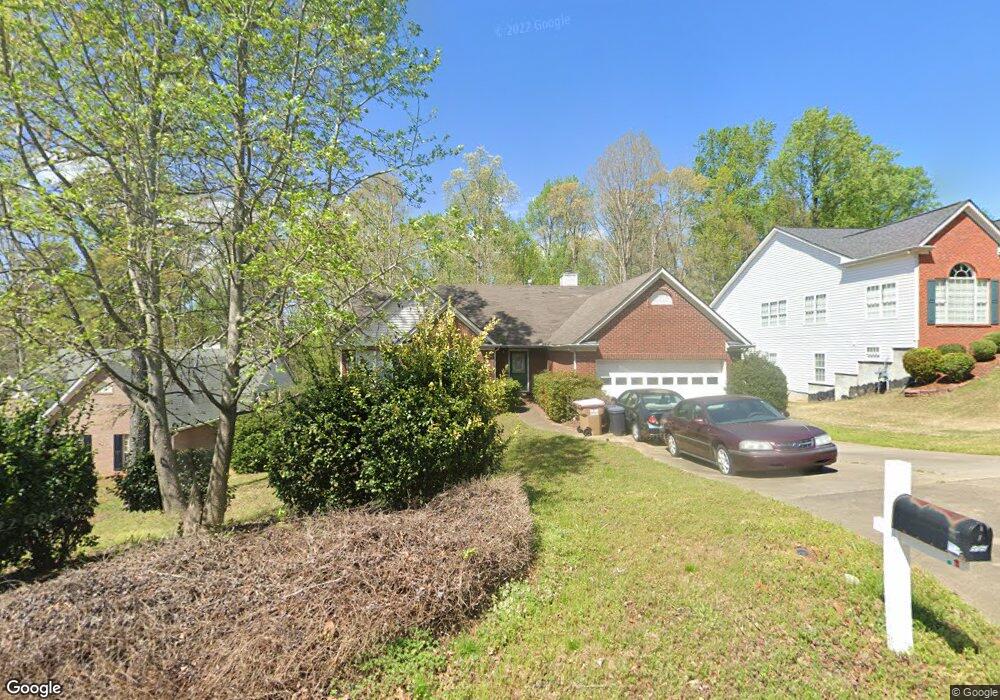 6184 Glen Oak Dr, Flowery Branch, GA 30542 - photo 1