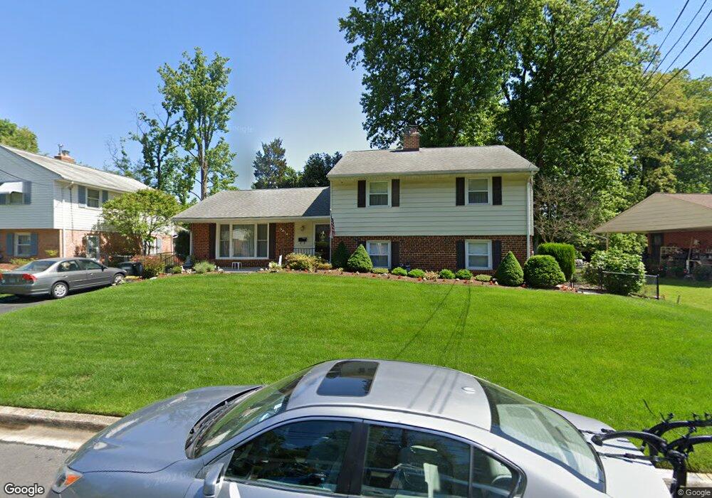 3014 Chapel View Dr, Beltsville, MD 20705 - photo 1