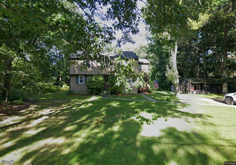 631 Pelham Rd, Dracut, MA 01826 - photo 1