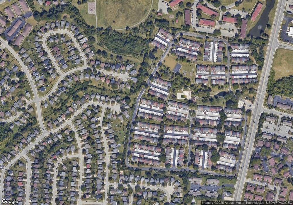 512 Pamlico St, Columbus, OH 43228 - photo 1