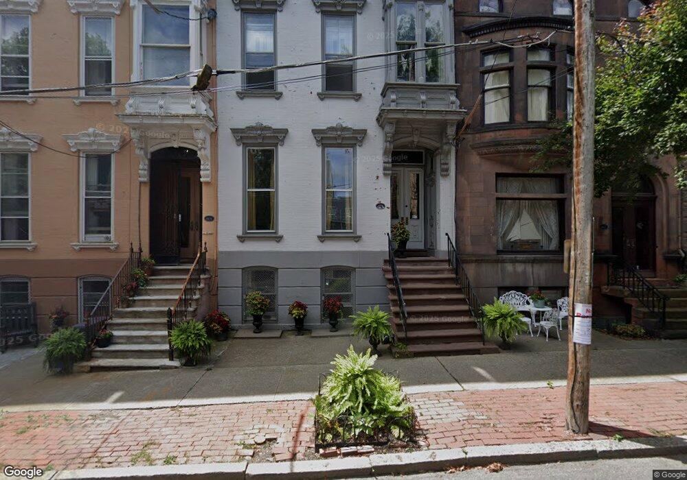 122 Lancaster St, Albany, NY 12210 - photo 1