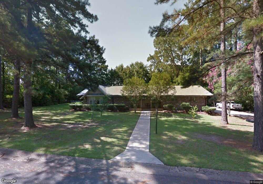 1611 Ellen Dr, McComb, MS 39648 - photo 1