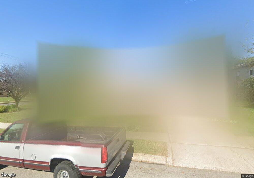 542 Weidman Ave, Reading, PA 19608 - photo 1