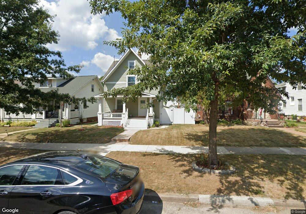 1542 7th Ave SE, Cedar Rapids, IA 52403 - photo 1