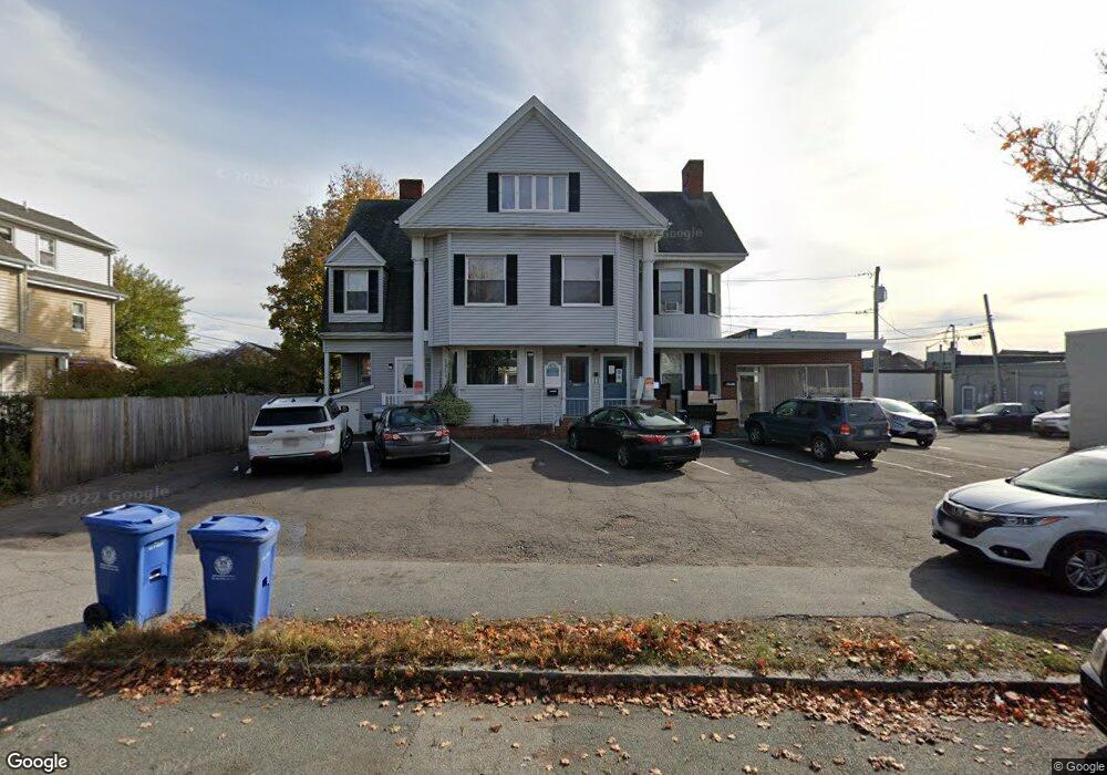 34 Chestnut St unit A, Wakefield, MA 01880 - photo 1