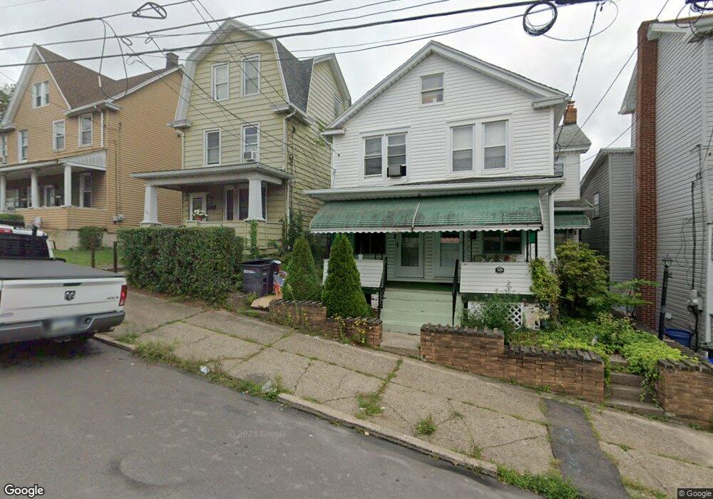 551 Carson St, Hazleton, PA 18201 - photo 1