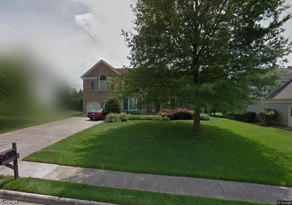 5535 Ashleigh Rd, Fairfax, VA 22030 - photo 1