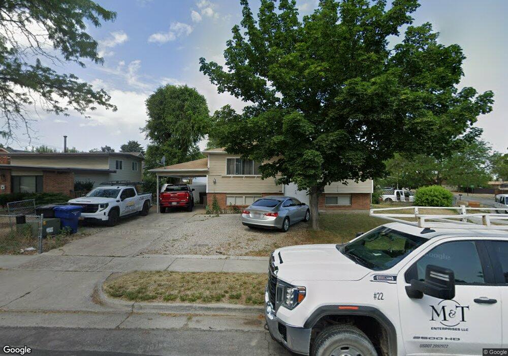 8568 S 1555 E, Sandy, UT 84093 - photo 1