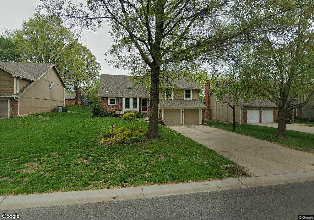 7732 Monrovia St, Shawnee, KS 66216 - photo 1