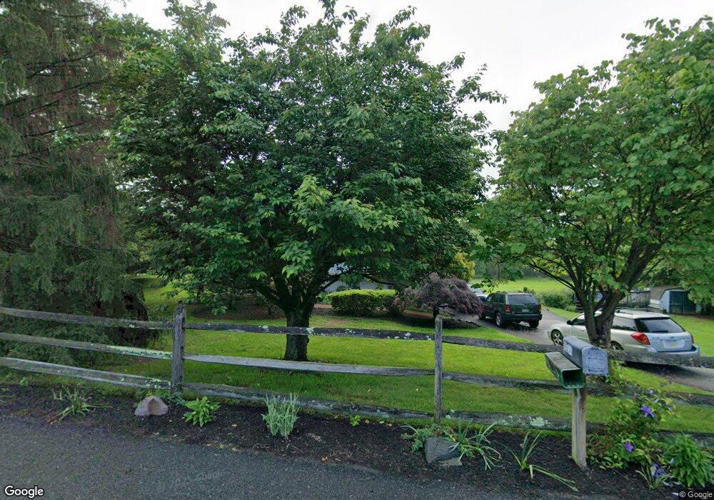 1534 Lakeside Rd, Pennsburg, PA 18073 - photo 1