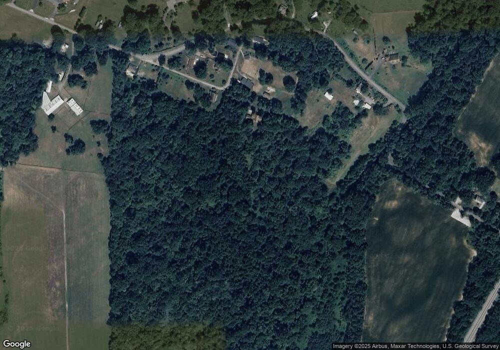 20019 Pear Tree Ln, Knoxville, MD 21758 - photo 1