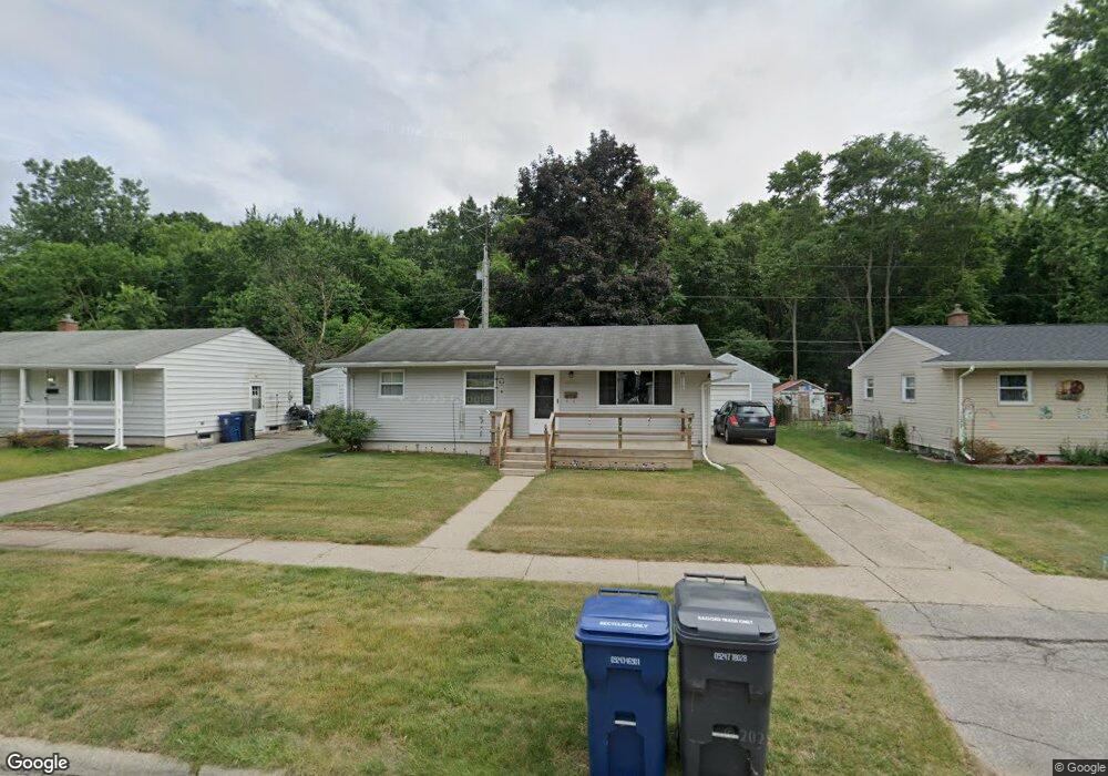 2424 Plainfield Ave, Flint, MI 48506 - photo 1
