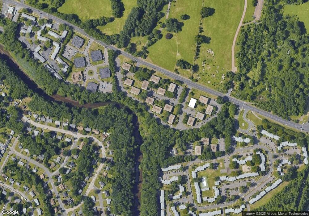 1194 Middle Turnpike W unit C1, Manchester, CT 06040 - photo 1