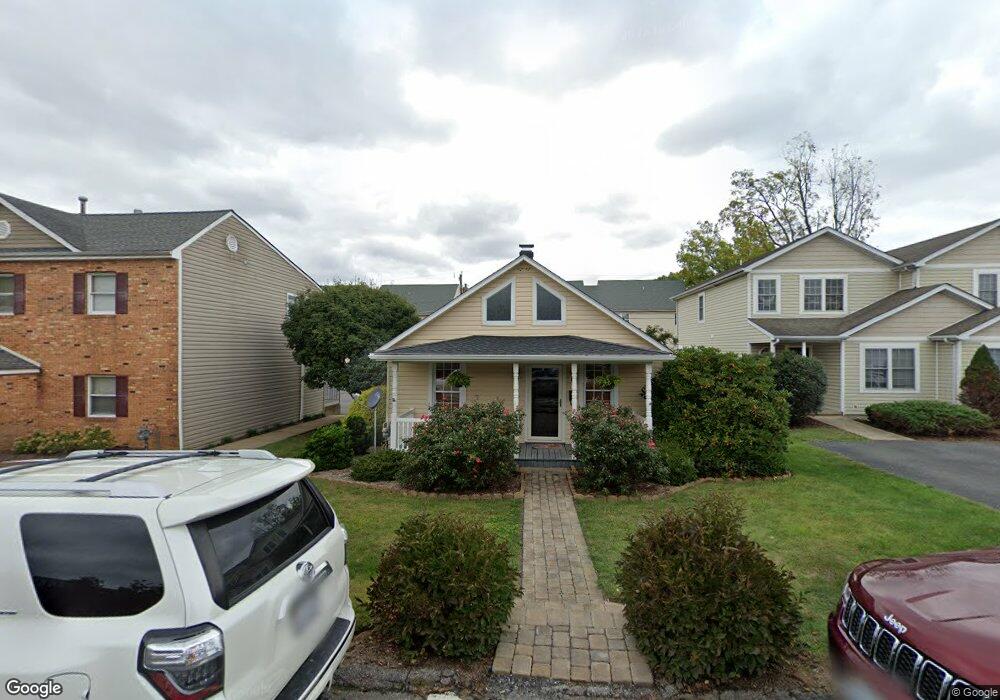 413 S Magnolia Ave, Waynesboro, VA 22980 - photo 1