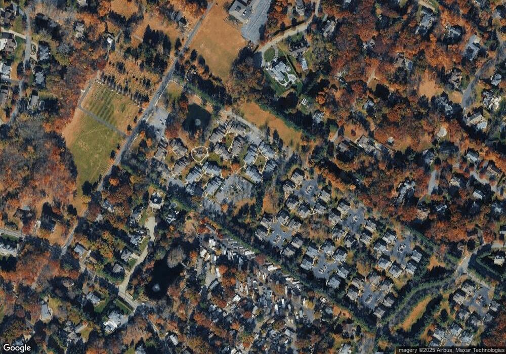 81 Konight Ct unit 81, Mahwah, NJ 07430 - photo 1