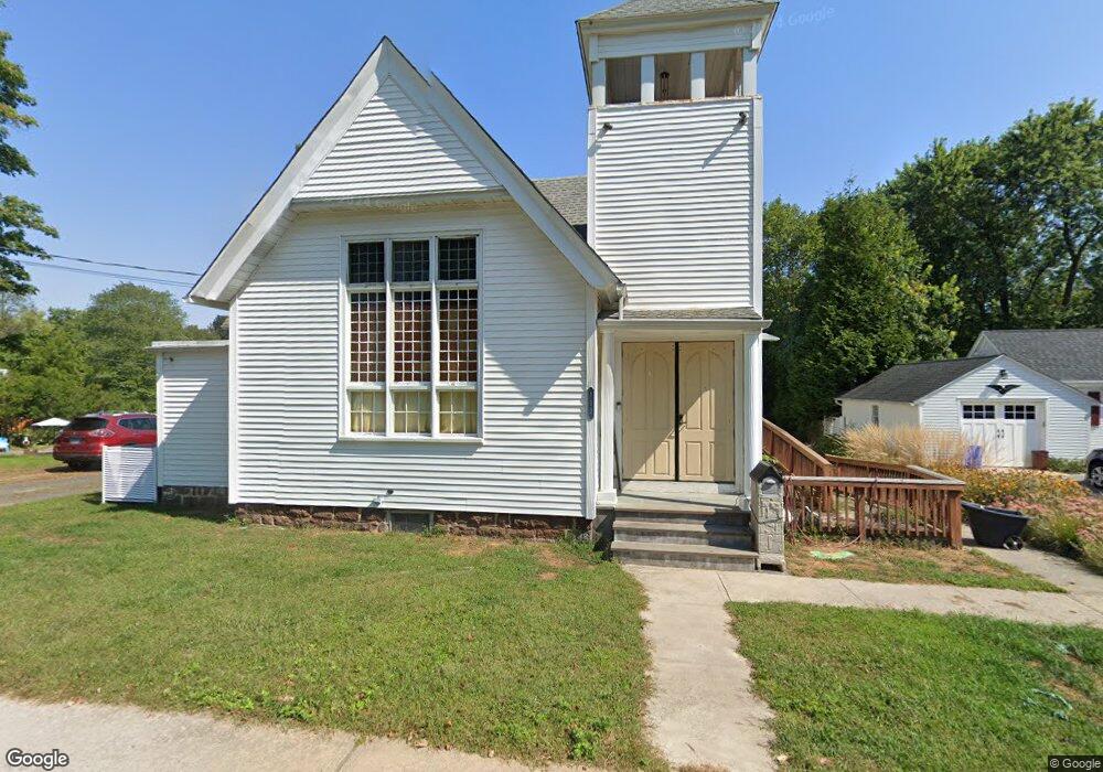 132 Union St, Deep River, CT 06417 - photo 1