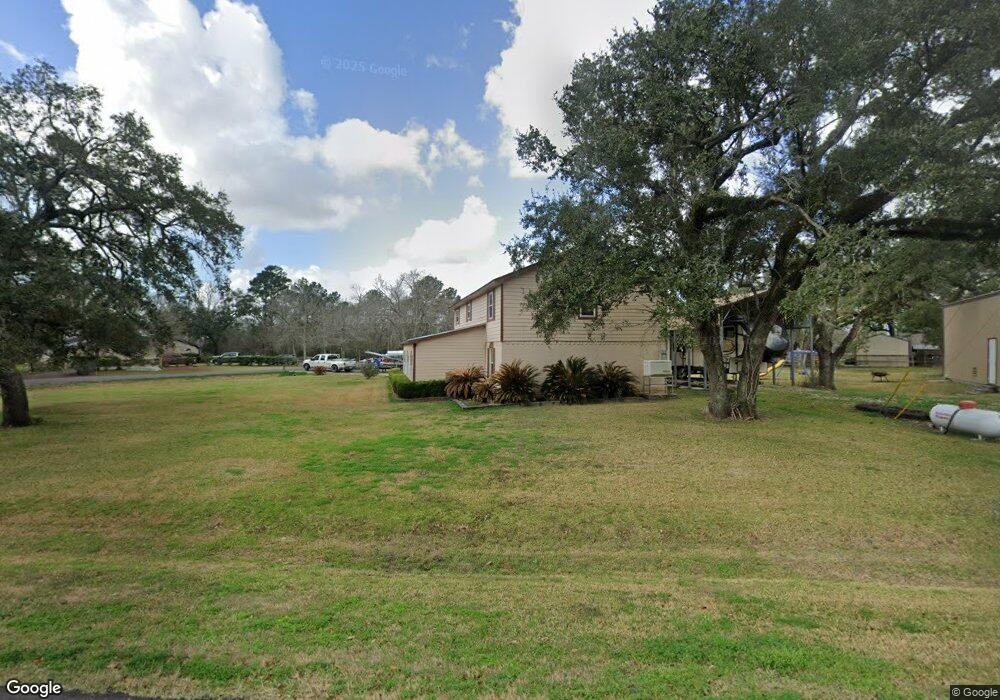 13825 Patricia Ln, Alvin, TX 77511 - photo 1