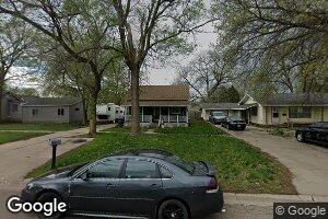 411 N Brown Ave, Clay Center, NE 68933