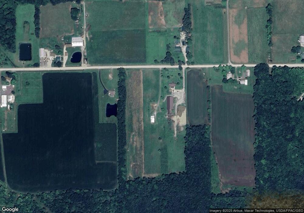 6560 Root Rd, Conneaut, OH 44030 - photo 1