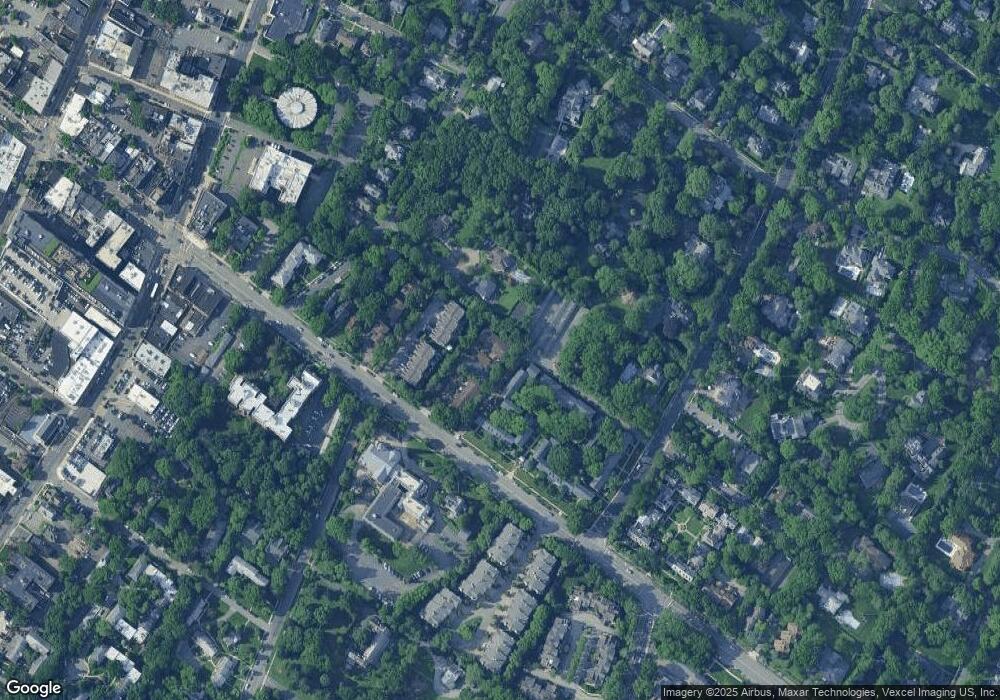 133 E Palisade Ave unit 4, Englewood, NJ 07631 - photo 1