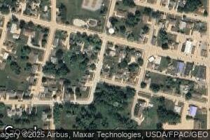 210 1st St SW, Epworth, IA 52045