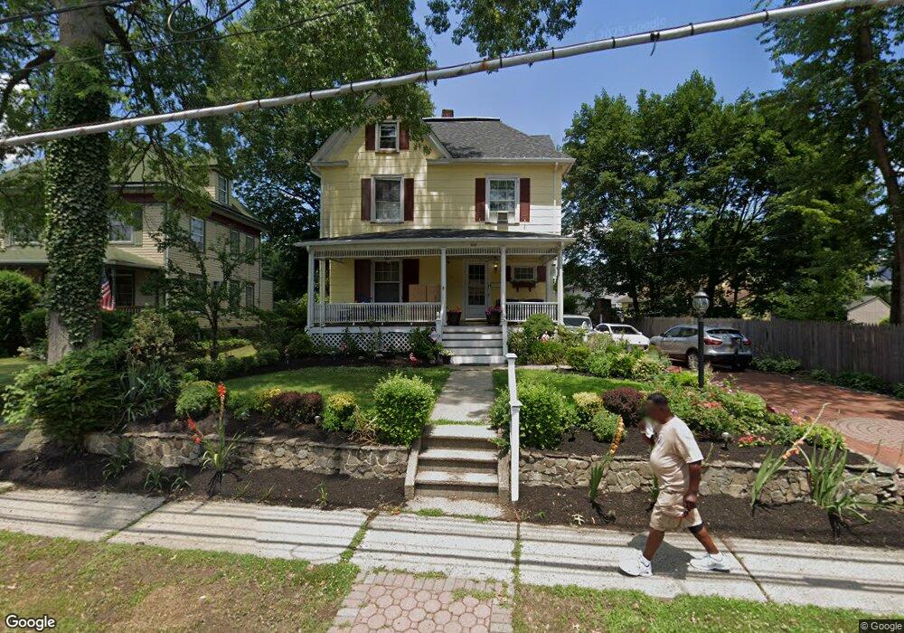 308 Walnut St, Dunellen, NJ 08812 - photo 1