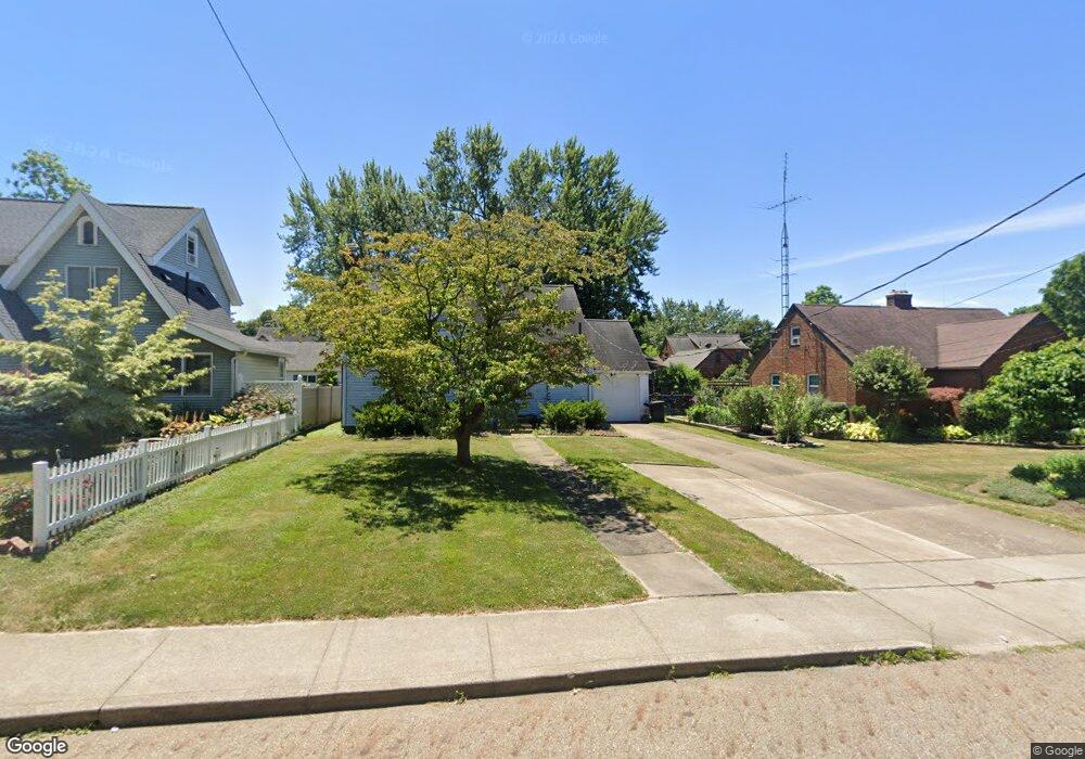 914 29th St NE, Canton, OH 44714 - photo 1