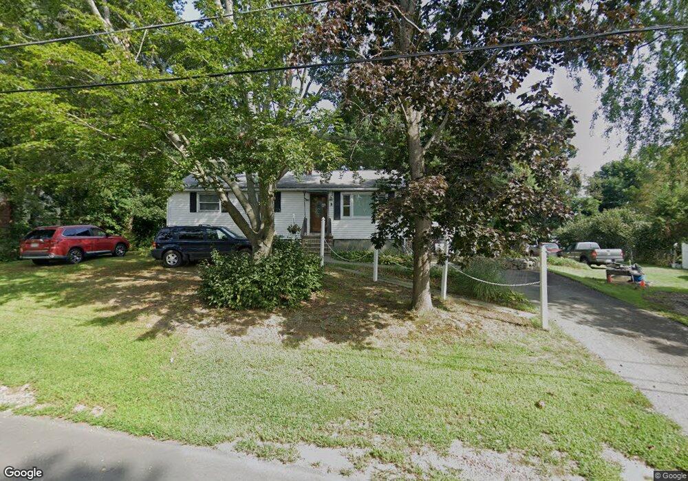 5 Overlook Dr, Bellingham, MA 02019 - photo 1