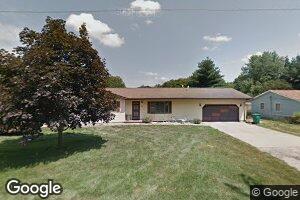 316 Ledlie St, Dawson, IL 62520