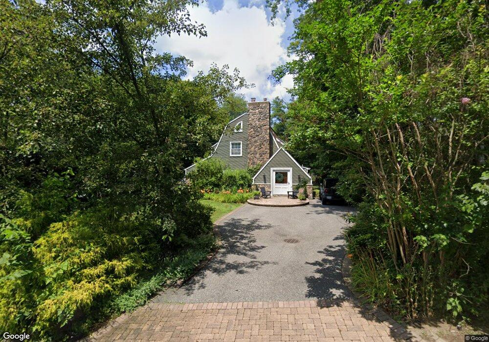 87 Ivy Way, Port Washington, NY 11050 - photo 1