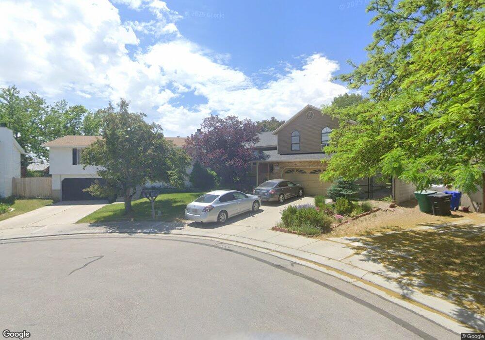 5573 Bluevail Ct, West Jordan, UT 84081 - photo 1