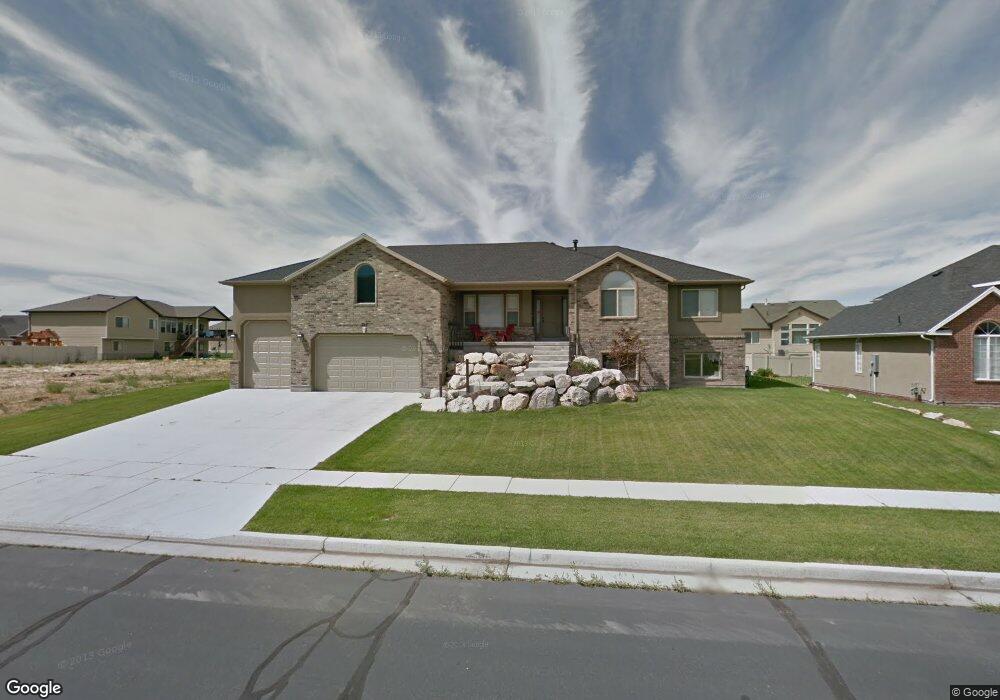 317 Ironside Way unit 627, Farmington, UT 84025 - photo 1