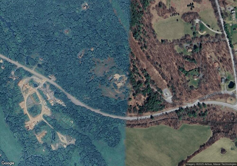 171 Dogpatch Ln, Dorset, VT 05251 - photo 1