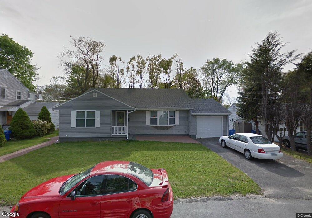 29 Robert St, Waterbury, CT 06710 - photo 1